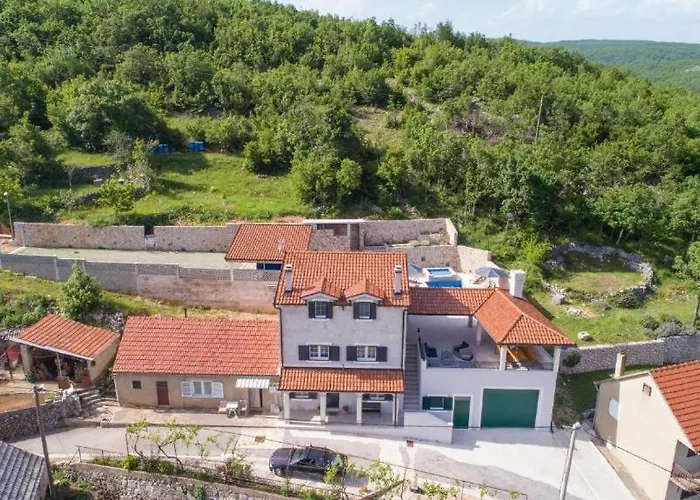 Argenta Villa *