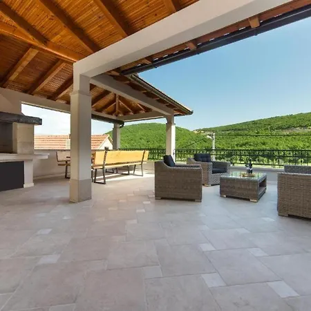 Argenta Villa