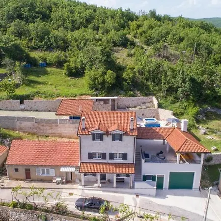 Argenta Villa *
